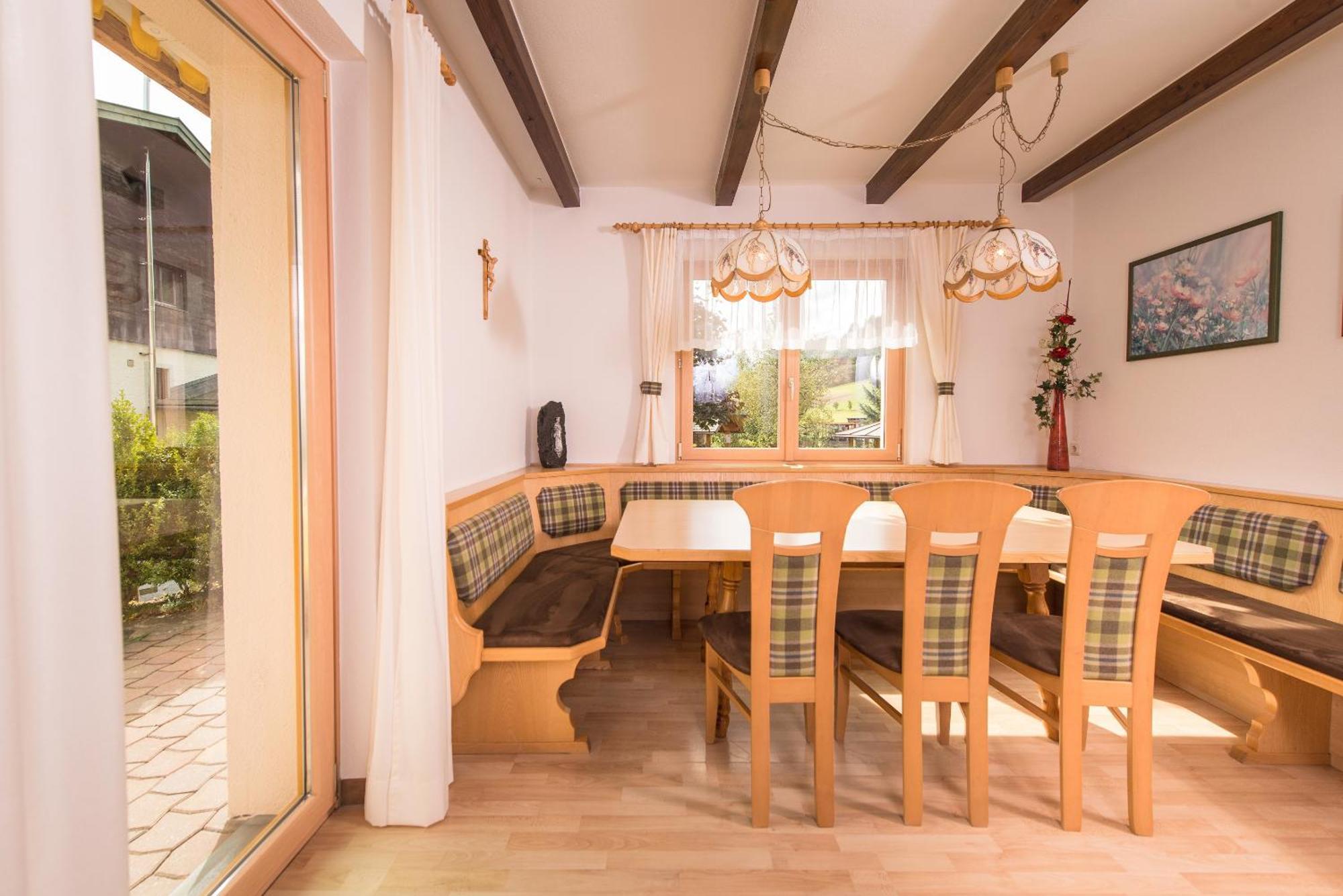 Hotel Barbarahof Saalbach, Inkl Jokercard Номер фото